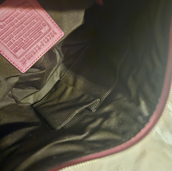 Coach Red-Pink Pleated Leather Zipper Closure Hobo Crossbody Shoulder Bag Purse - Picture 10 of 11